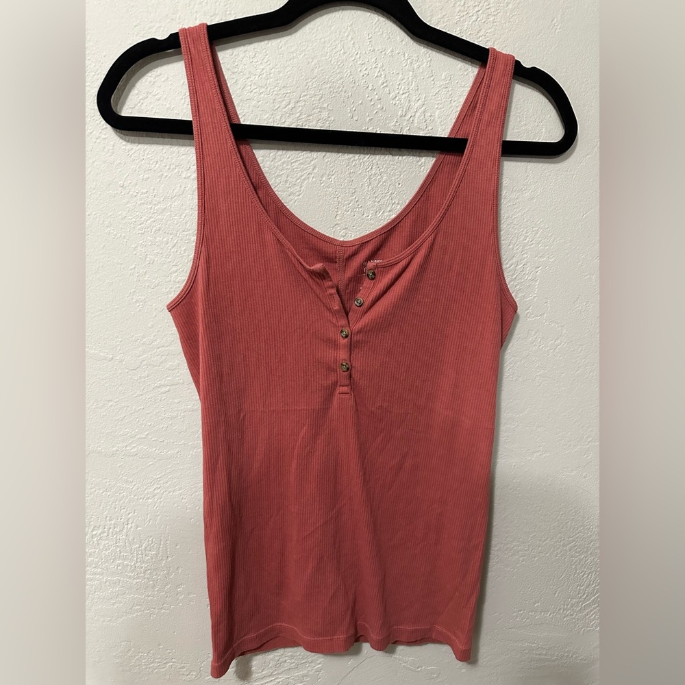 Bundle Lot of 4 Various Sleeveless Tank Tops Shirts